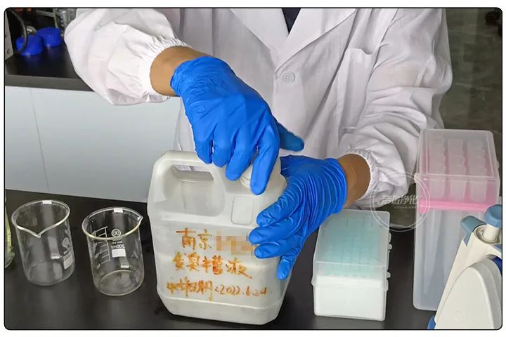 潔匠凈化·的凈工業(yè)除臭劑_切削液變質、發(fā)臭，車間異味污染大，除臭劑該怎么選？